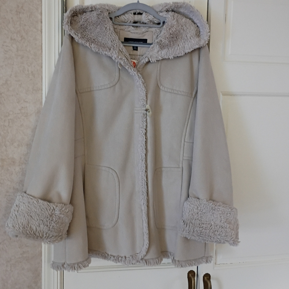 Jones New York Tan Faux Suede Teddy Jacket.Pit To Pit 23"